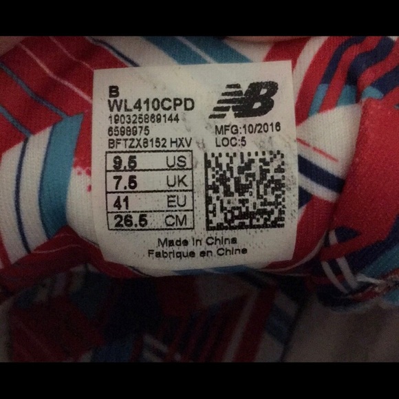 Women’s New Balance 410 Sneakers/Shoes - Picture 6 of 8